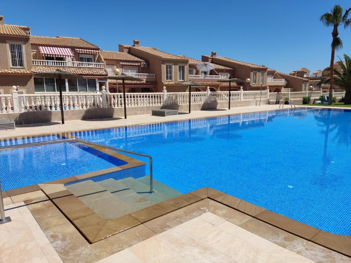 Chill Retreat Ac Bungalow In Gran Alacant Exterior foto